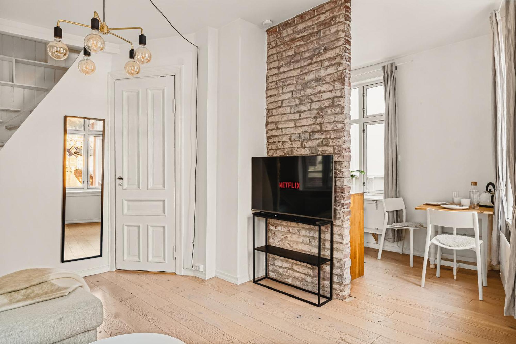 Live In Historic Building - View To Bryggen Appartement Bergen Buitenkant foto